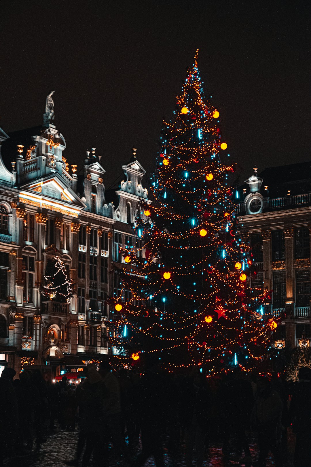Christmas and New Year 2027 holiday offers