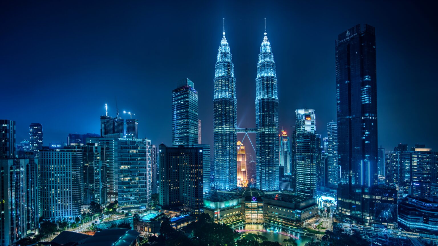 Petronas Towers Kuala Lumpur